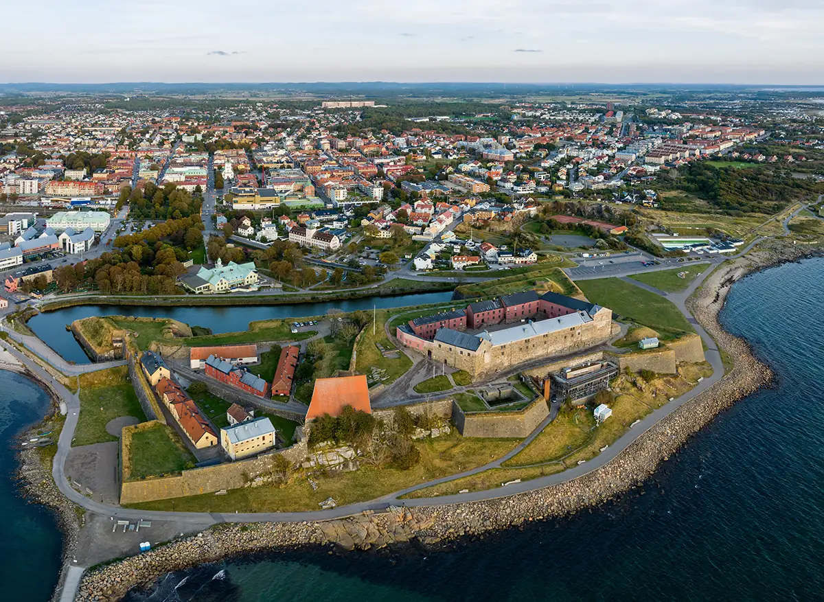 Vy över fastigheter i Varberg